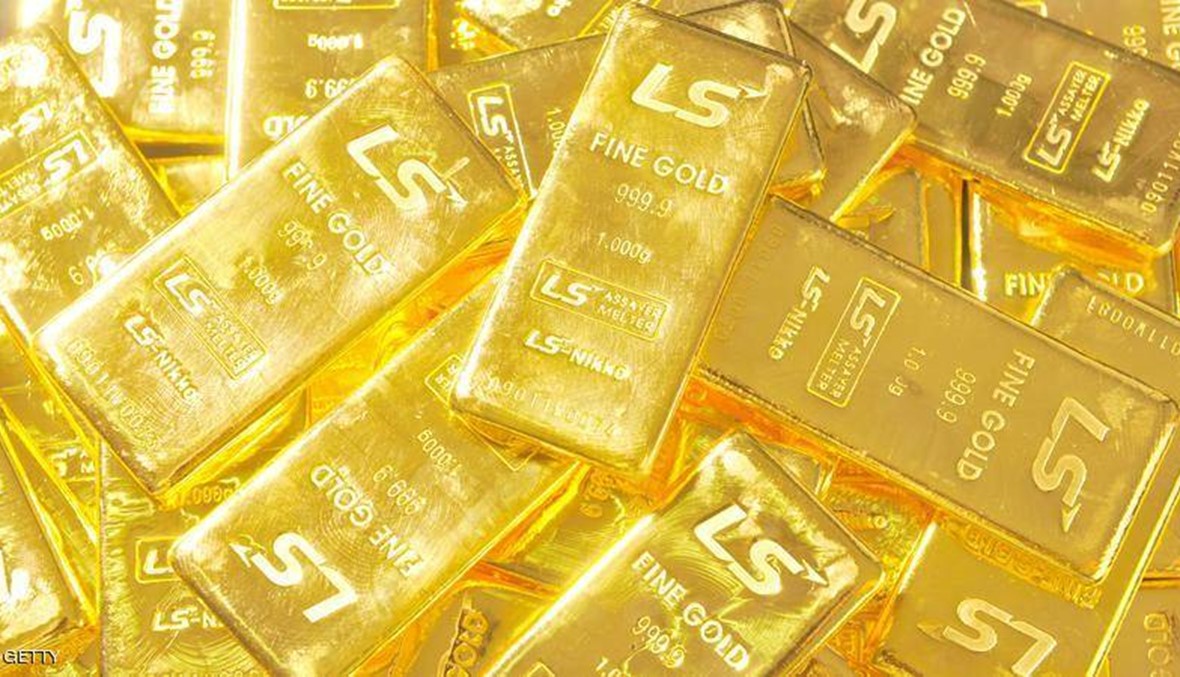 الذهب يهبط إلى أدنى مستوياته في 9 أشهر
