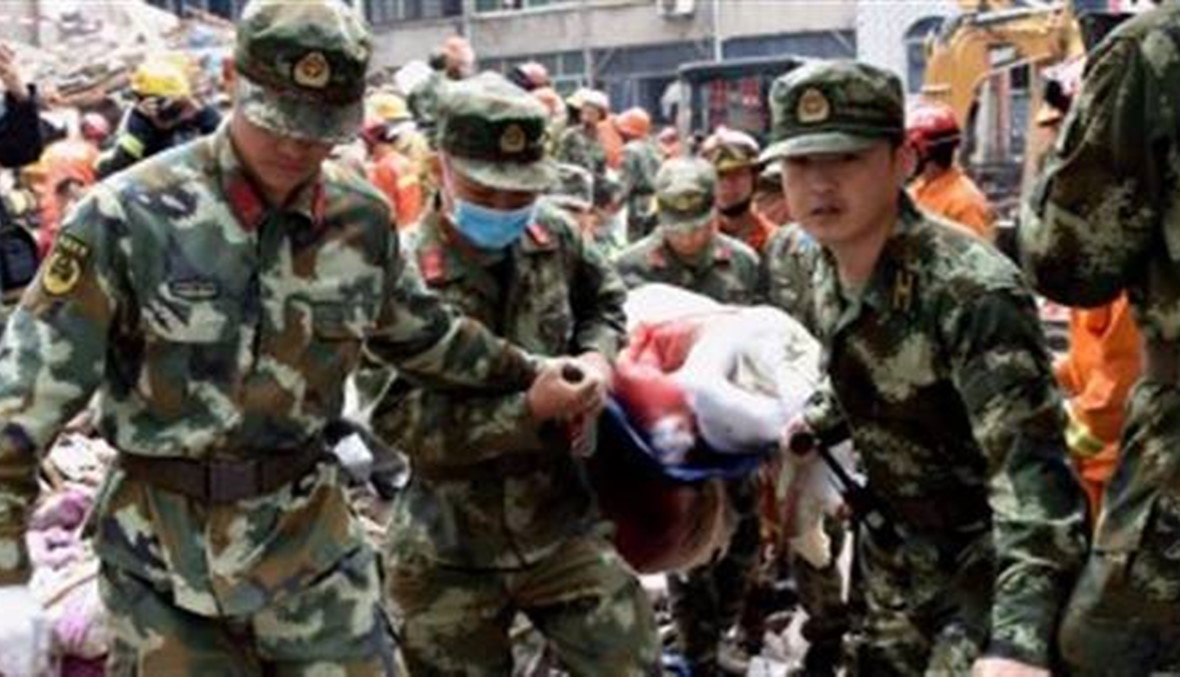 انهيار منصّة بناء في وسط الصين: عمال جرحوا ونقلوا الى المستشفى