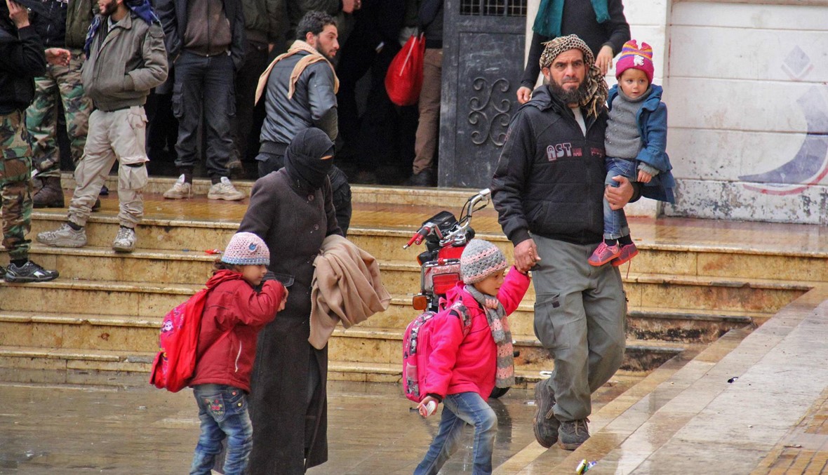 النظام يسيطر على نصف أحياء حلب الشرقية... فرار آلاف الأطفال من منازلهم