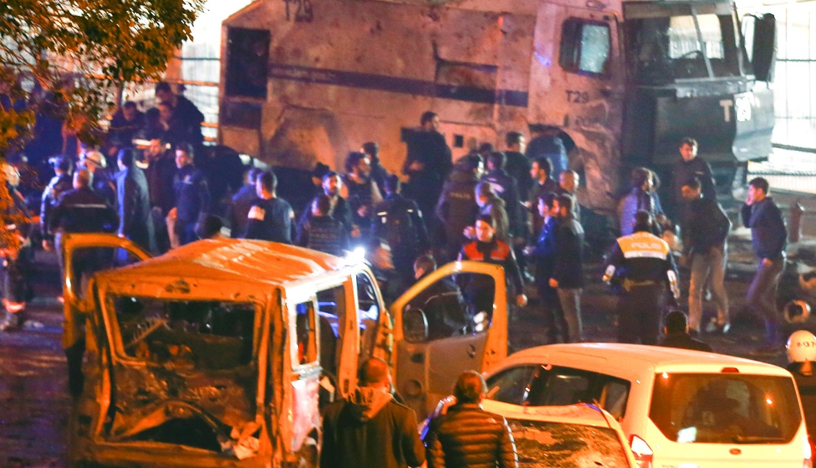 بالصور: 29 قتيلا و166 جريحا جراء الاعتداء المزدوج في اسطنبول
