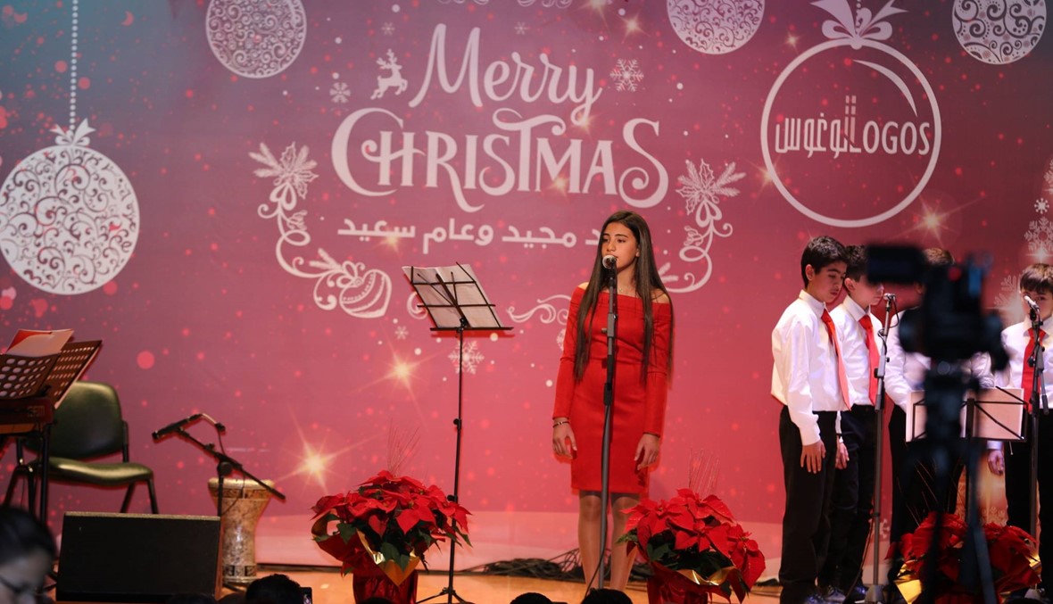 بالصور: بإحساسها أدهشت الحاضرين... لين الحايك ترنم في الأشرفية