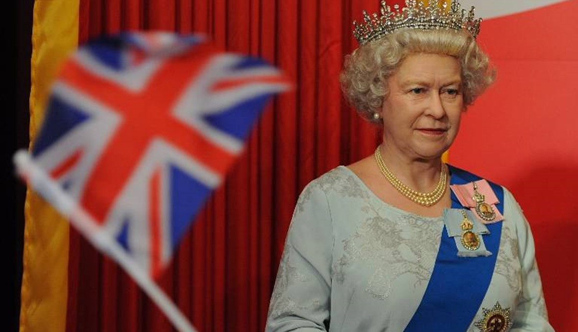 لماذا تخلّفت الملكة إليزابيث عن حضور قداس الميلاد؟