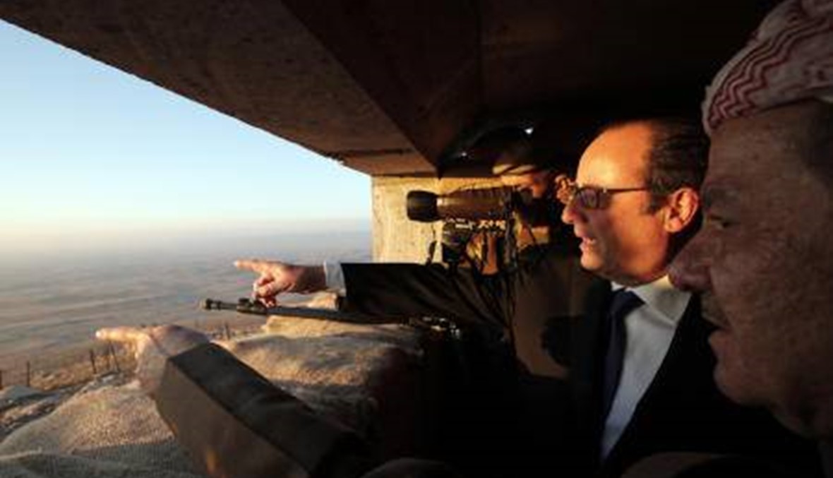 هولاند يزور الاكراد على الجبهة ضد "داعش" في العراق