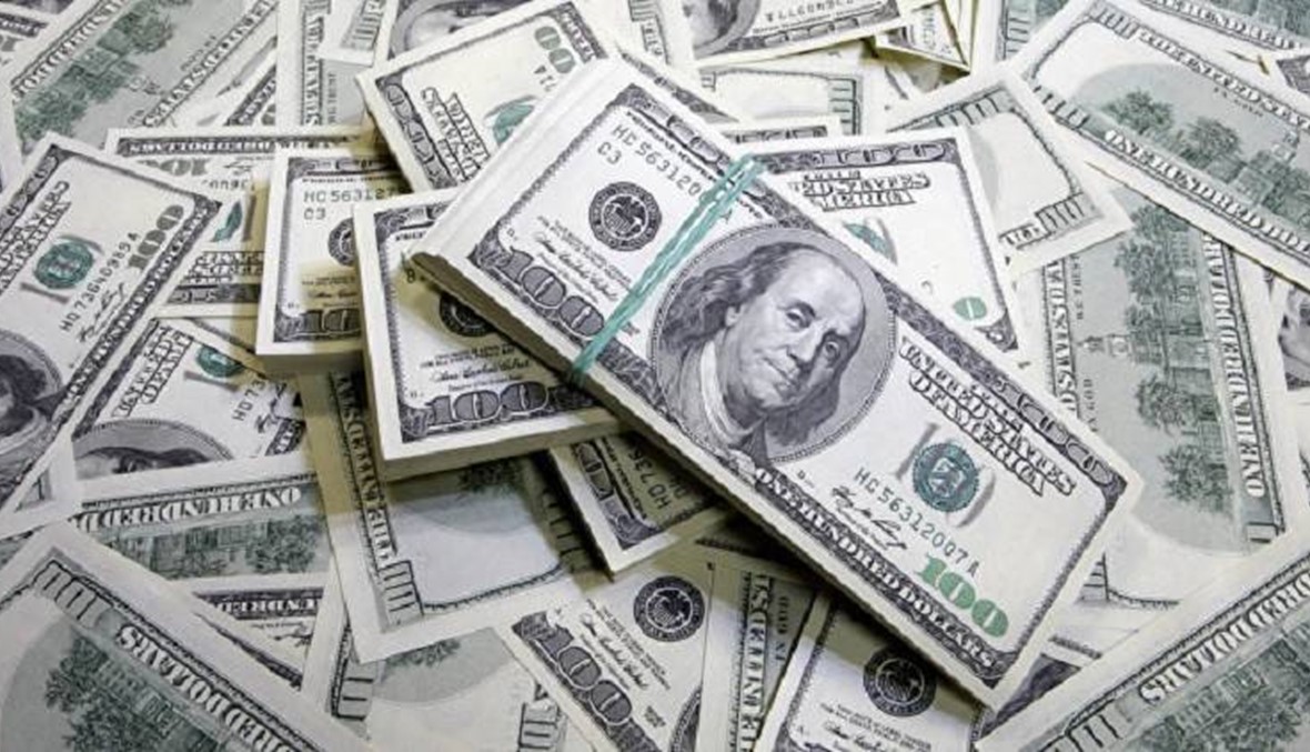 الدولار يرتفع قبيل مؤتمر صحافي لترامب... قلق حول ما سيقوله