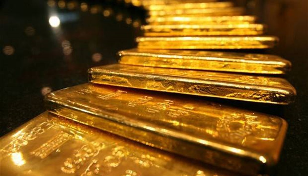الذهب يلامس أعلى مستوياته في 7 أسابيع