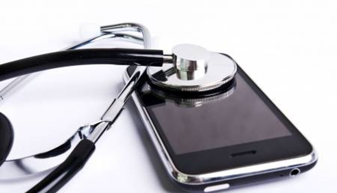 اجهزة الهاتف الذكي قد تطور قطاع الطب بشكل كبير