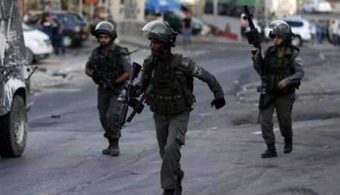 صدامات بين متظاهرين فلسطينيين وجنود اسرائيليين في الخليل