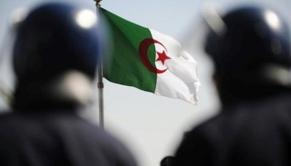 شرطي يحبط هجوما انتحاريا في الجزائر..."داعش" يعلن مسؤوليته