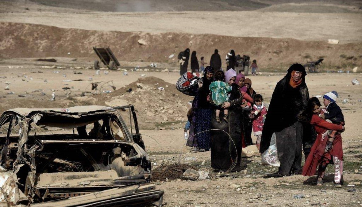 مئات يفرّون من غرب الموصل "ركضا"... "المعارك ستكون شرسة"