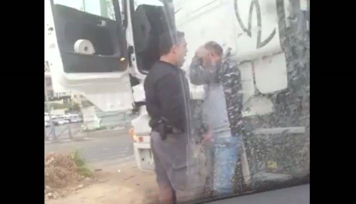 فيديو يتسبب بوقف شرطي اسرائيلي عن العمل... ما قام به "خطير ومخجل"