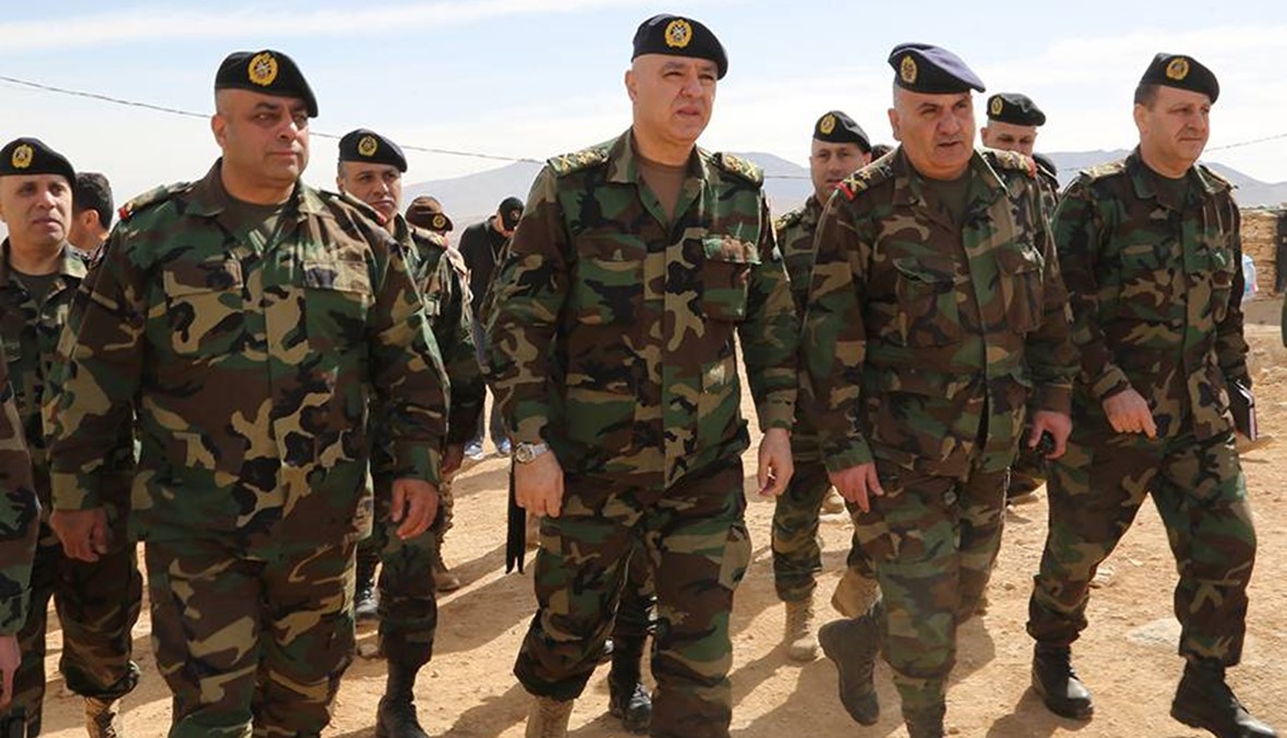 قائد الجيش تفقد الوحدات في عرسال: الوضع على الحدود تحت السيطرة