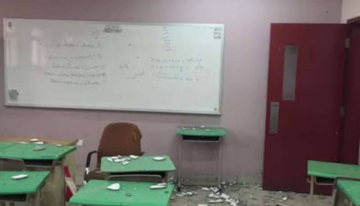 في مدرسة صديقين... سقط سقف غرفة على الطلاب