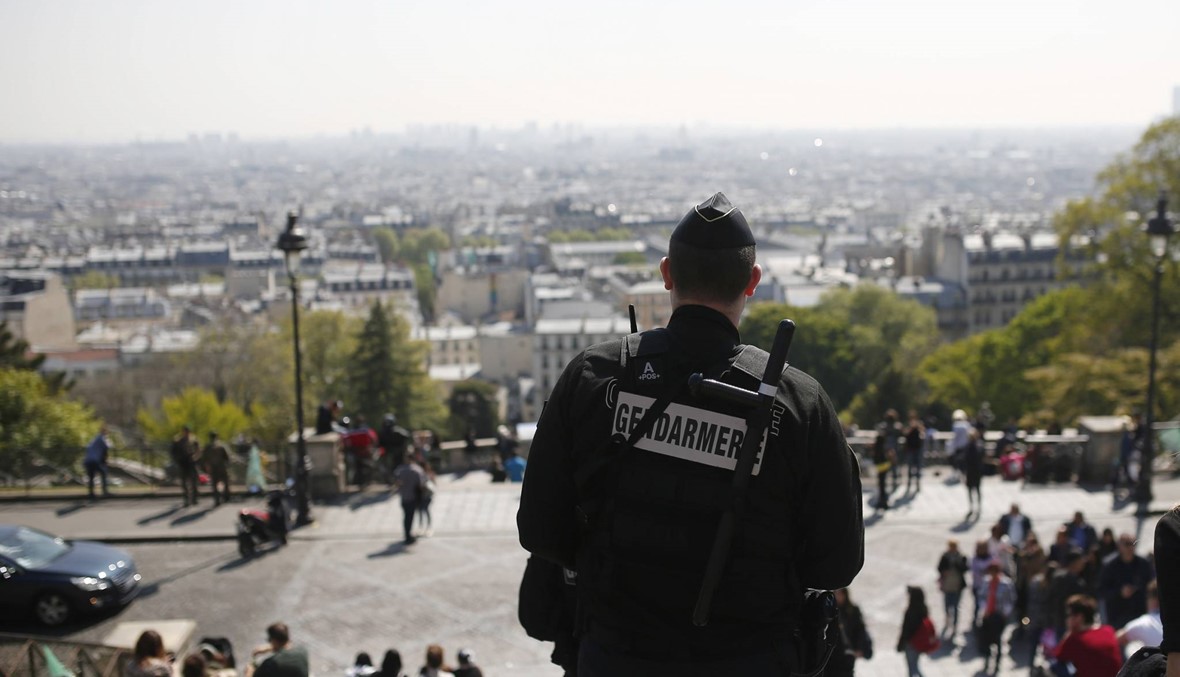 قرب جثة مرتكب اعتداء باريس... ورقة تؤيد "داعش" ونسخة من المصحف