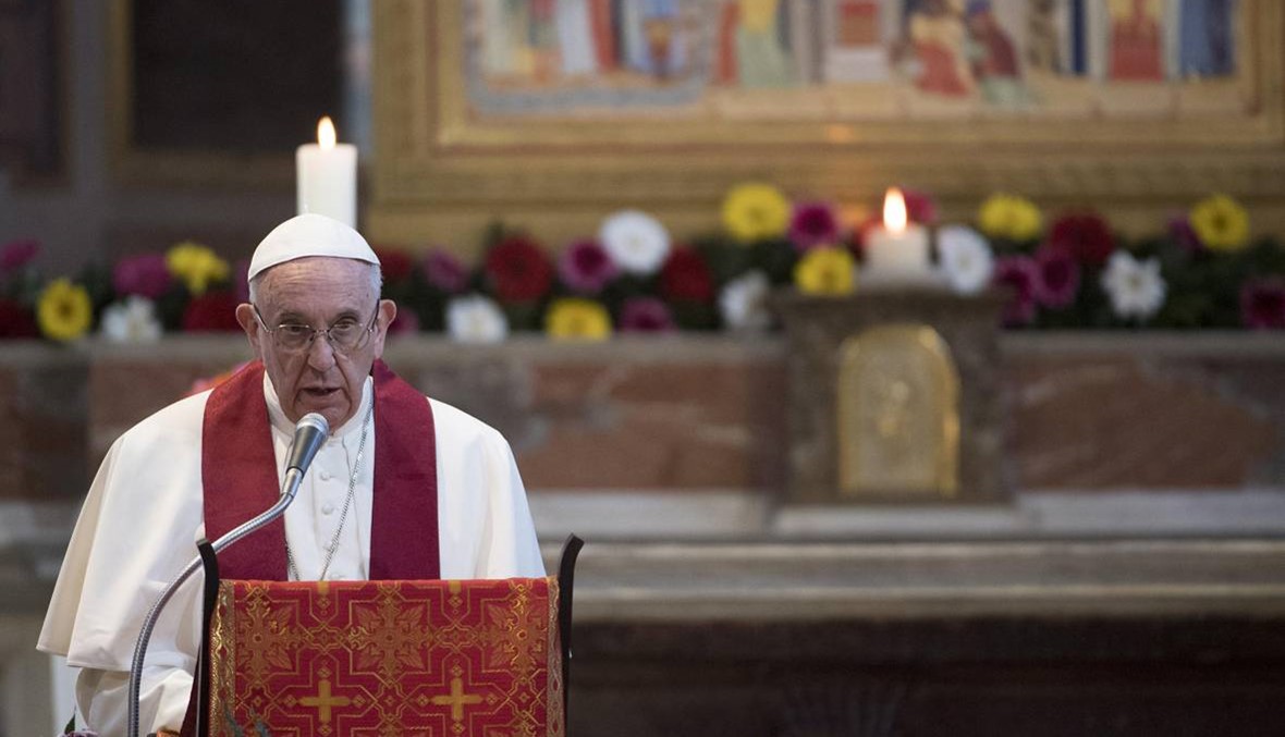 البابا فرنسيس في تكريم "الشهداء المسيحيين" يشبّه مراكز إيواء اللاجئين بـ"معسكرات الاعتقال"