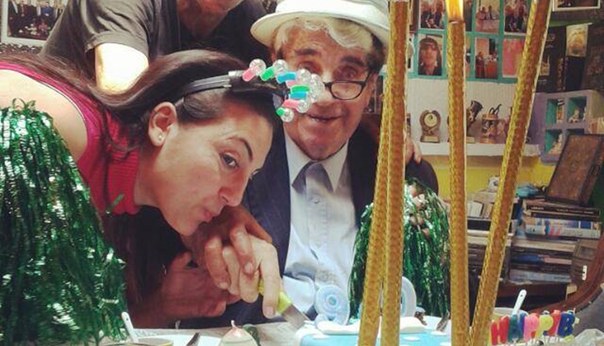 "أبو سليم"  في عمر الـ90... عالم يجهله البعض: "الدراما اللبنانية تُباع بفرنكين"