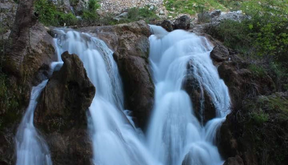 لقطات لمناظر طبيعية أعالي جبال عكار (صور)