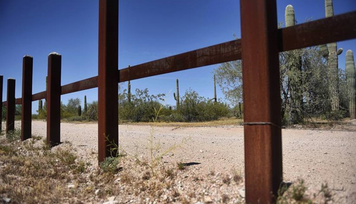 جدار ترامب على الحدود المكسيكية الأميركية  يهدد أجناساً حيوانية بالانقراض