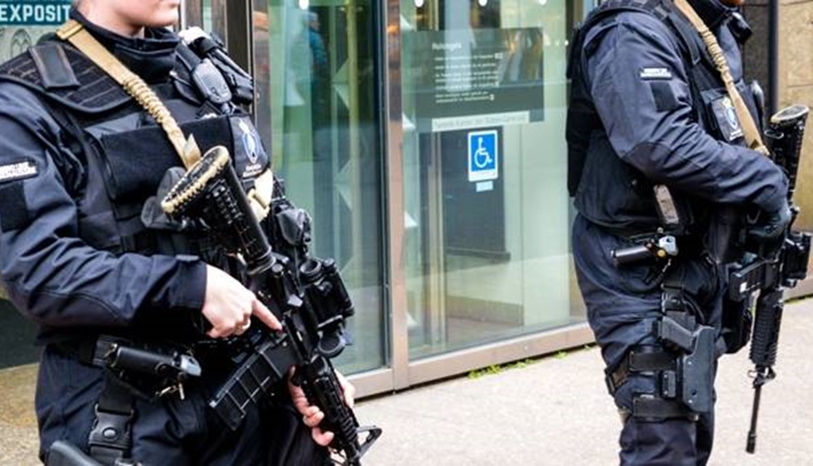 محمد موقوف لدى الشرطة الهولندية... "الرجل ناشط في حركة الشباب الارهابية"