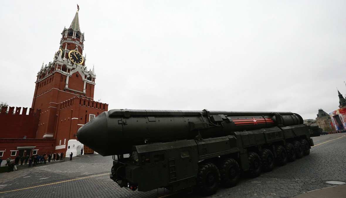 بوتين يدعو إلى الاتحاد ضد الارهاب   \r\nعرض عسكري في موسكو في "يوم النصر"