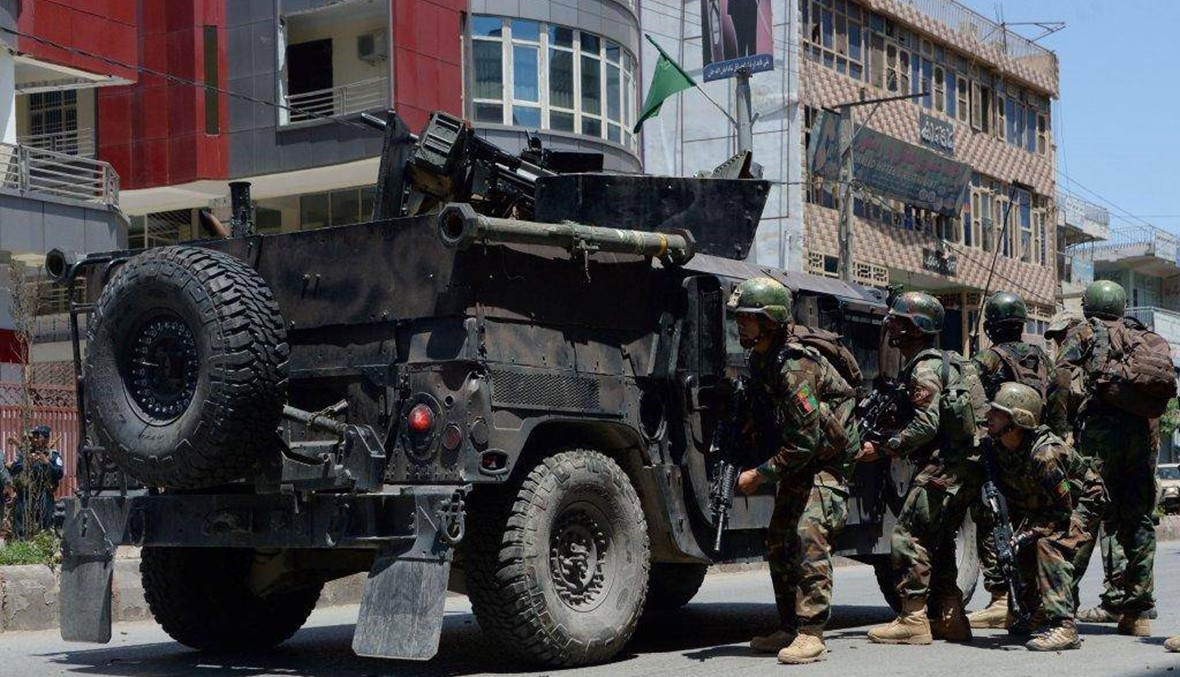 مسلحون يهاجمون قاعدة عسكرية في قندهار... مقتل 10 جنود افغان