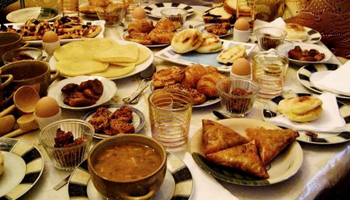 تناول الإفطار في رمضان أصول وقواعد.. تعرفوا إليها