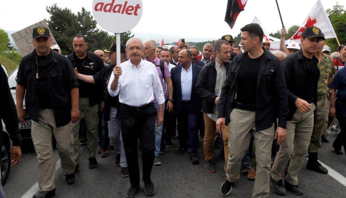 "لن نستسلم"... زعيم المعارضة التركية يواصل سيره الى اسطنبول