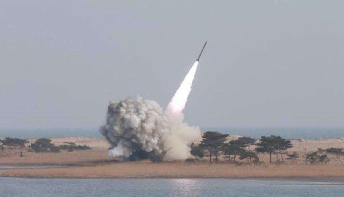 كوريا الشمالية تختبر محركا صاروخيا جديدا قبل قمة بين ترامب ونظيره الكوري الجنوبي