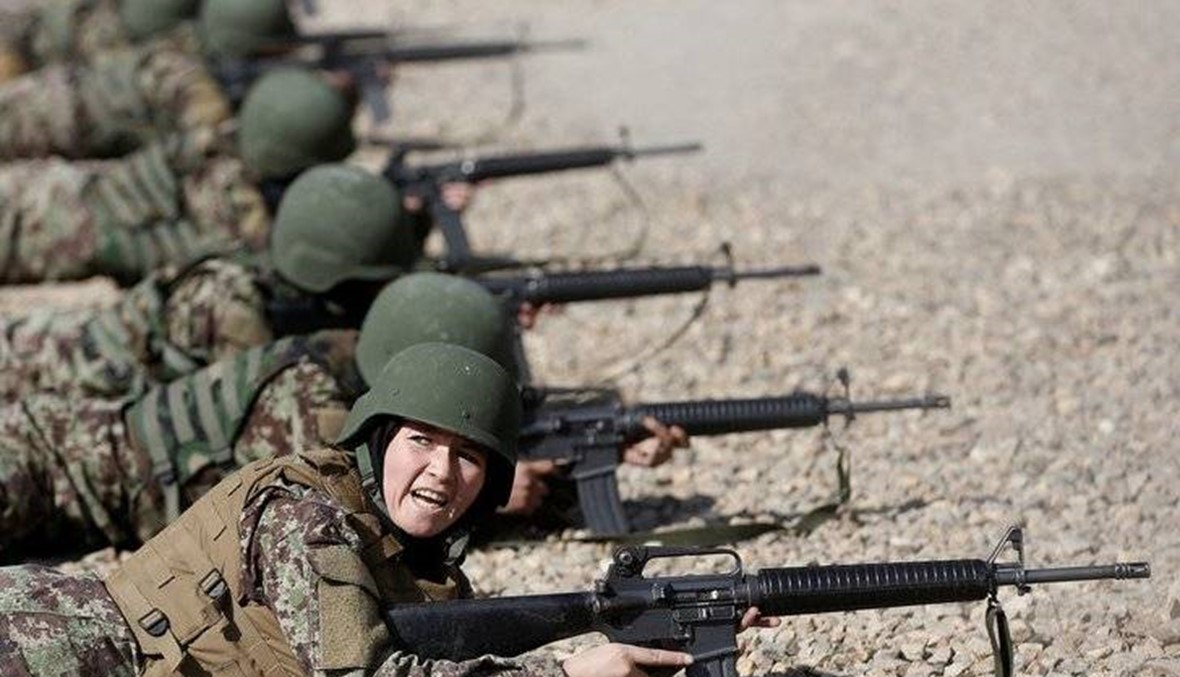 لمحاربة "داعش" و"طالبان"... نساء أفغانستان يتدرّبن على القتال