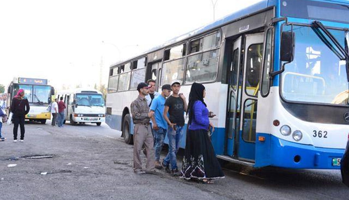 وفاة 6 معتمرين وإصابة 38 اثر تدهور حافلة كانت تقلهم جنوب الأردن