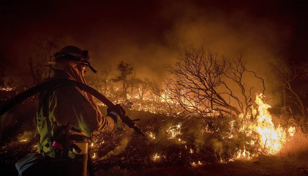 مكافحة حرائق غابات كاليفورنيا مستمرة... الخسائر فادحة وتشريد أكثر من 4 آلاف شخص