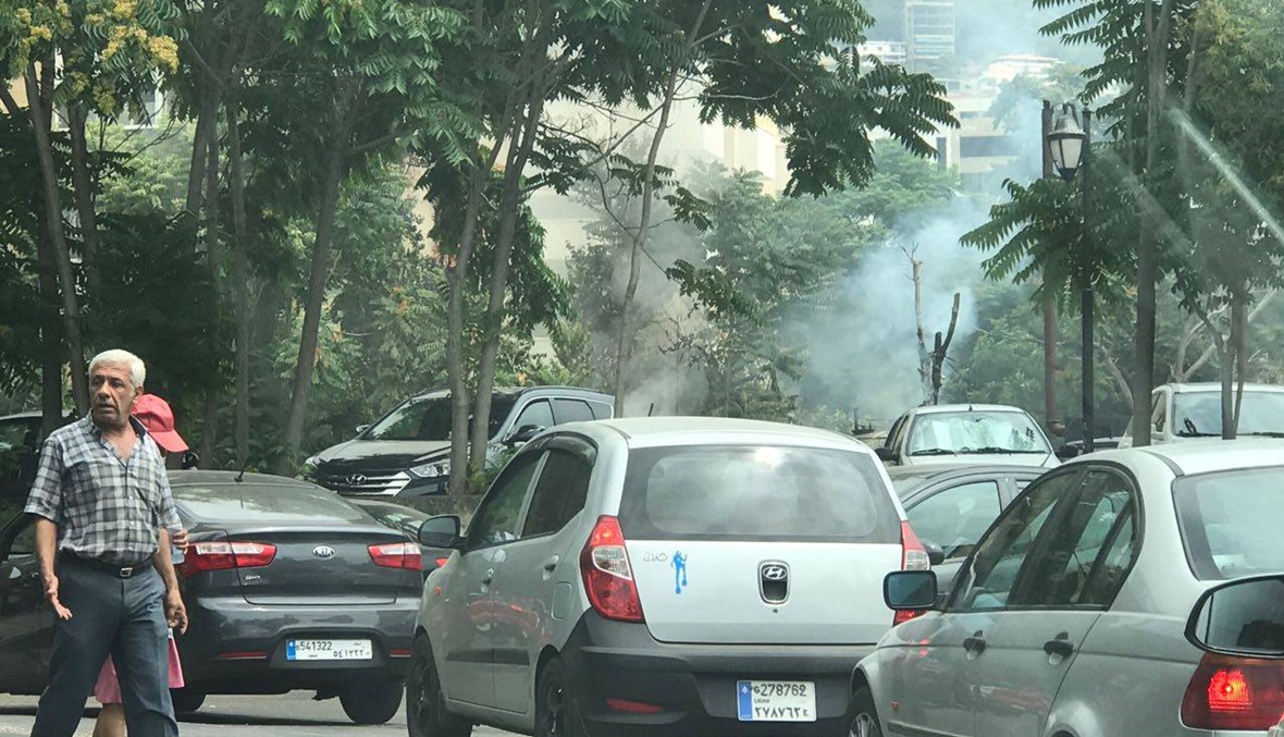 حريق كبير في ساحة جونيه قبالة مستشفى سيدة لبنان