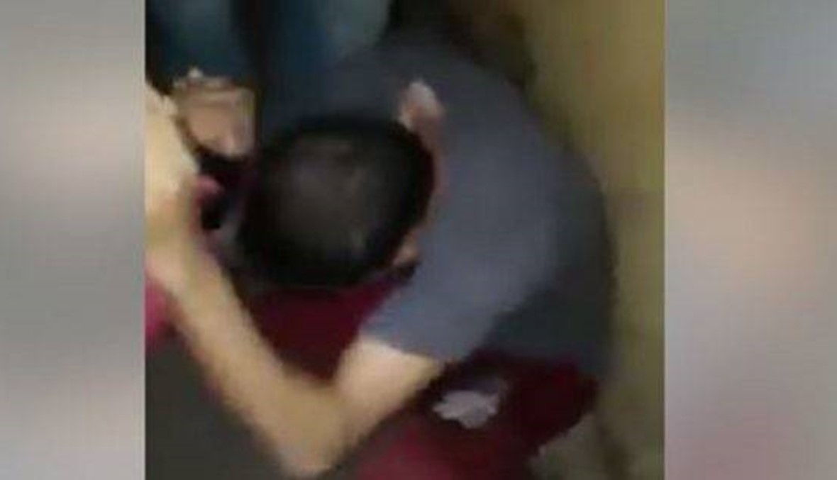 المشنوق: "شعبة المعلومات" توقف الشبان الذين اعتدوا على النازح السوري
