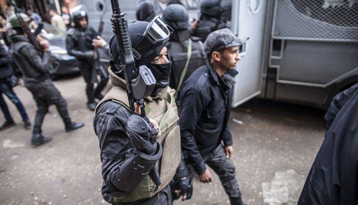 مصر: مقتل أربعة مسلحين مشتبه في تورطهم بهجوم على الشرطة