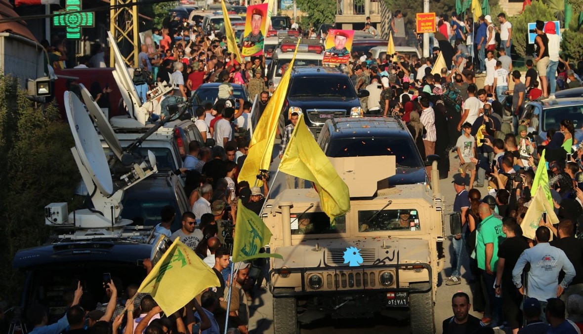 عرس في استقبال الجثامين الـ5 لـ"حزب الله"