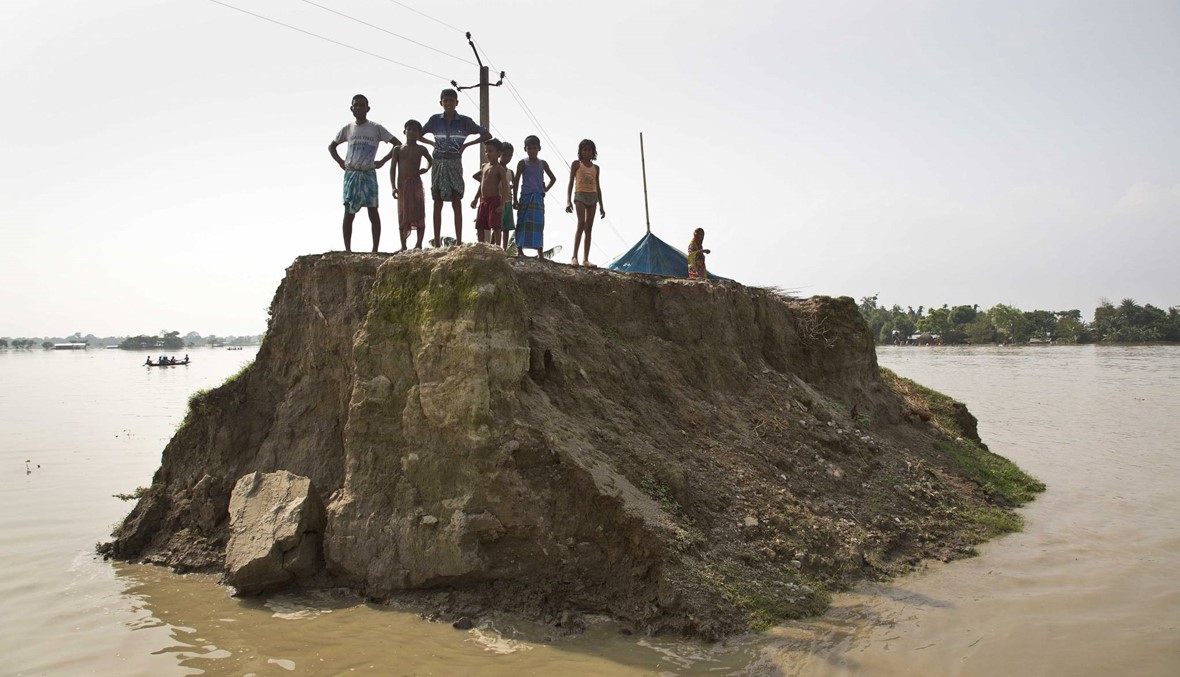 أكثر من 220 قتيلاً بفيضانات النيبال والهند وبنغلادش... آلاف المنازل دُمّرت والمواشي نفقت (صور)