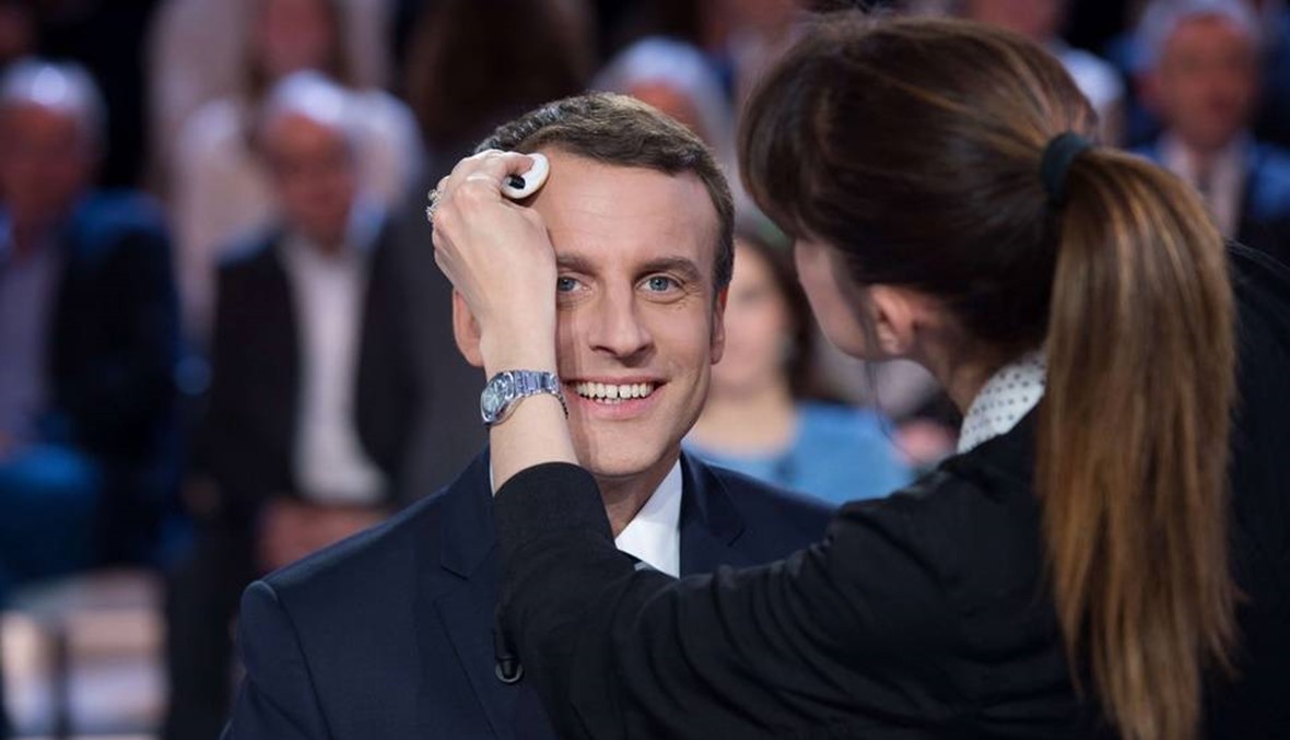 لن تصدقوا كم كلّف تجميل الرئيس الفرنسي خلال أول 100 يوم من تولّيه الرئاسة!