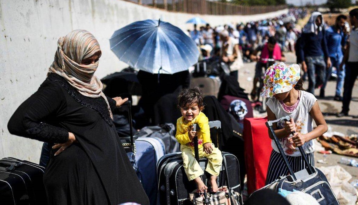 تركيا: آلاف السوريّين يعودون إلى بلداتهم مؤقتا للإحتفال بالأضحى