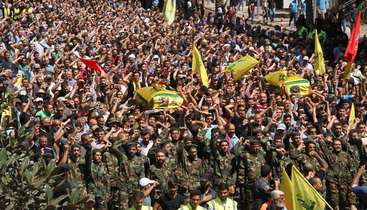 "حزب الله" شيّع جثماني مقاومين في النبطية استعاد رفاتهما من "داعش" (صور)