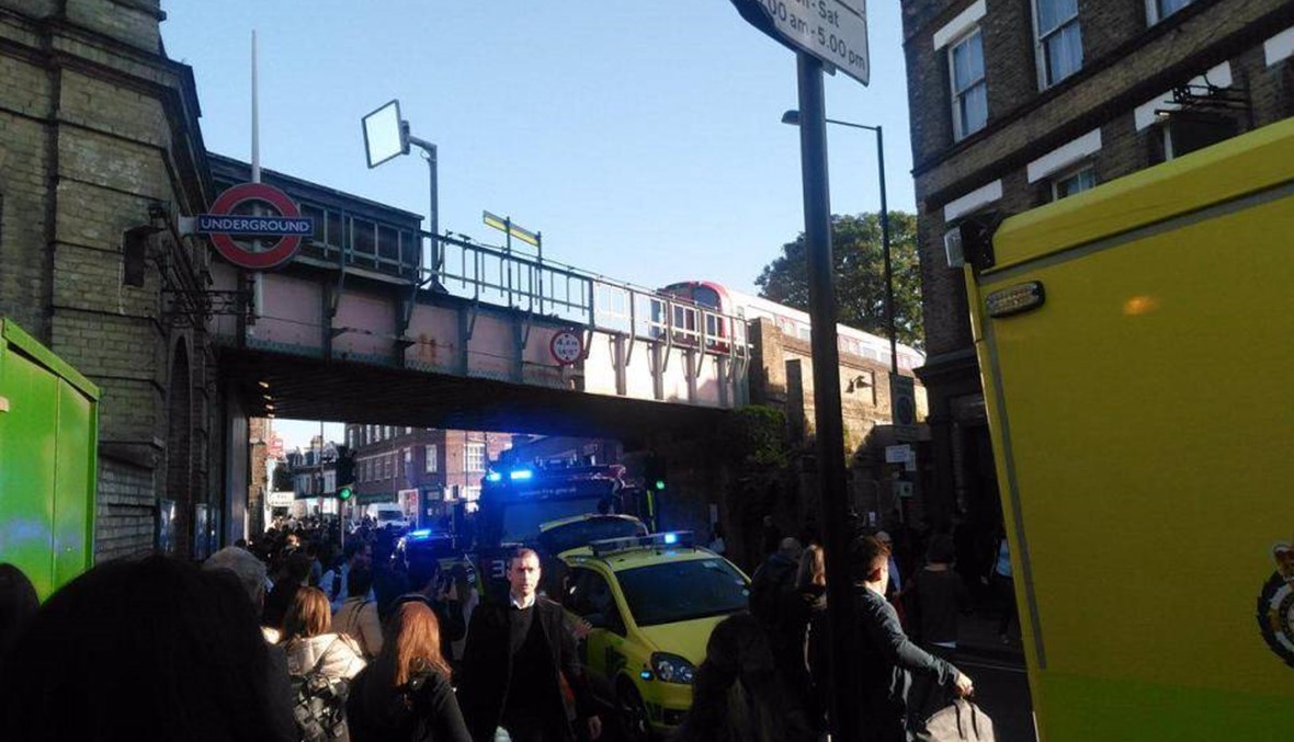 بالصور والفيديو- انفجار يوقع عدداً من الجرحى... ماذا حصل في مترو أنفاق لندن؟