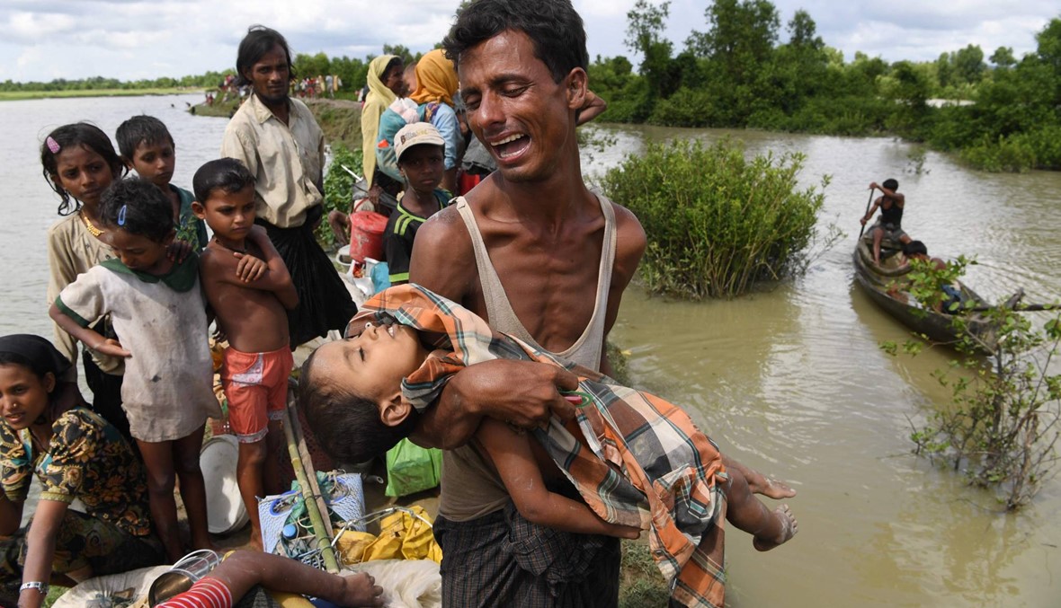 مقتل 12 شخصاً وفقدان العشرات إثر غرق قارب للاجئين الروهينغا قبالة بنغلادش (أ ف ب)