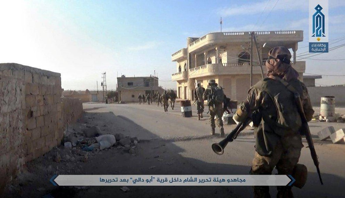 سوريا: "داعش" يجتاح قرى في شرق حماه... هجوم كبير على هيئة "تحرير الشام"