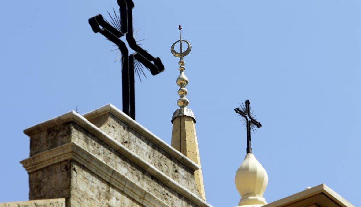 وحده لبنان يتمتّع بهذه الخصوصيّة في المنطقة... الإسلام "دين الدّولة الأكثر شيوعًا"