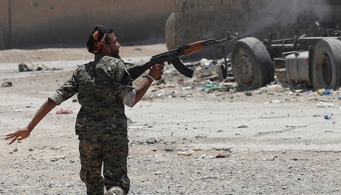 المقاتلون السوريون في "داعش" خرجوا من الرقة... تحرير المدينة اليوم أو غداً