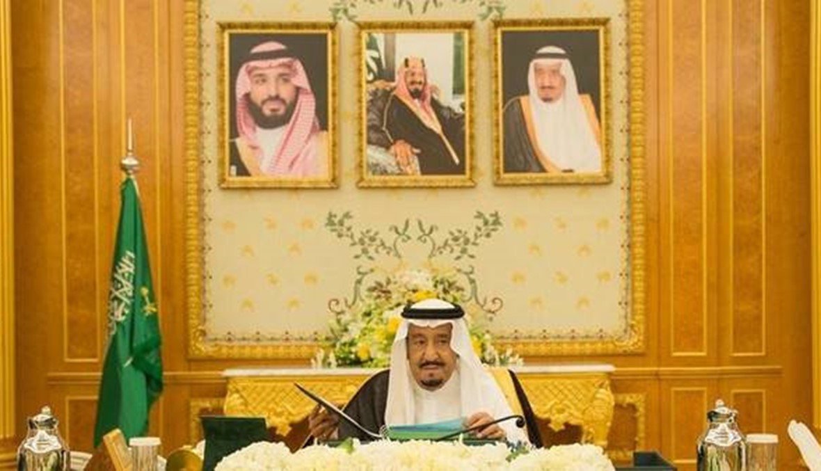 السعودية توقف أمراء ورجال أعمال ووزراء سابقين بتهم الفساد