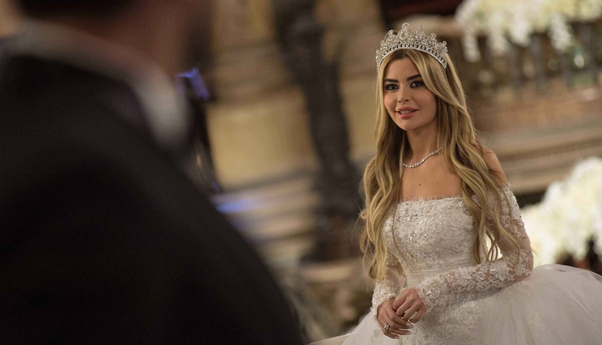 زفاف حفيدة عبد الحليم خدّام من رجل الأعمال اللبناني... الأضخم في دار أوبرا فرنسا (صور وفيديوات)