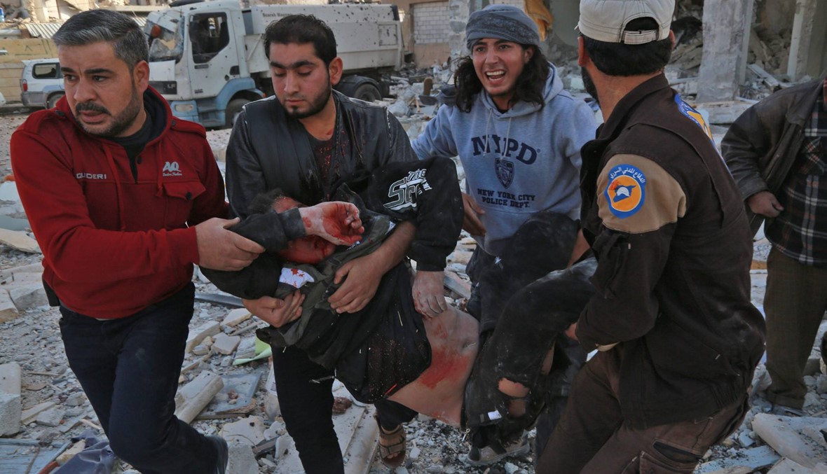 مجزرة جديدة... 53 قتيلا في غارات جوية على بلدة الاتارب السورية