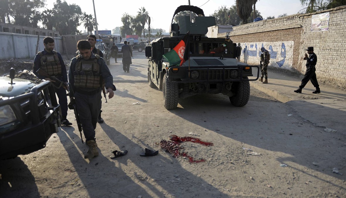 أفغانستان: "داعش" يعدم 15 من مقاتليه بقطع الرأس... إنتحاري يفجّر نفسه في ننكرهار