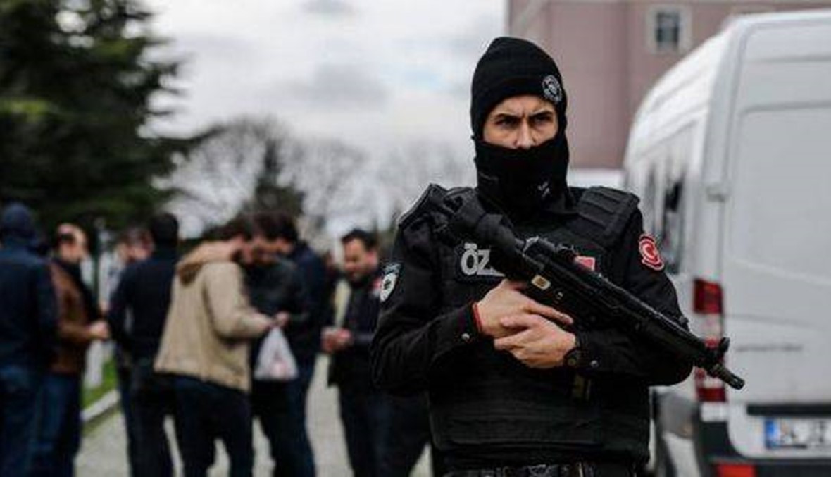تركيا تصدر أوامر لاعتقال 79 مدرساً سابقاً