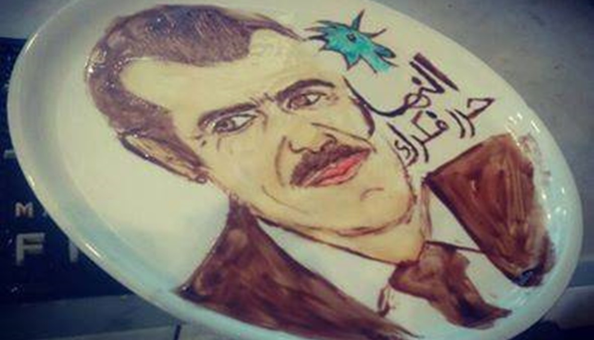 شاب لبناني يرسم بالشوكولا والكابوتشينو فنانين وسياسيين! (صور)