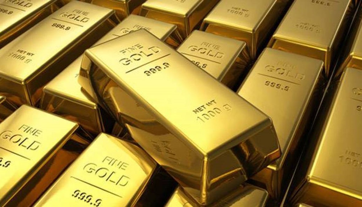 أكبر انخفاض أسبوعي للذهب يتّجه منذ أيار